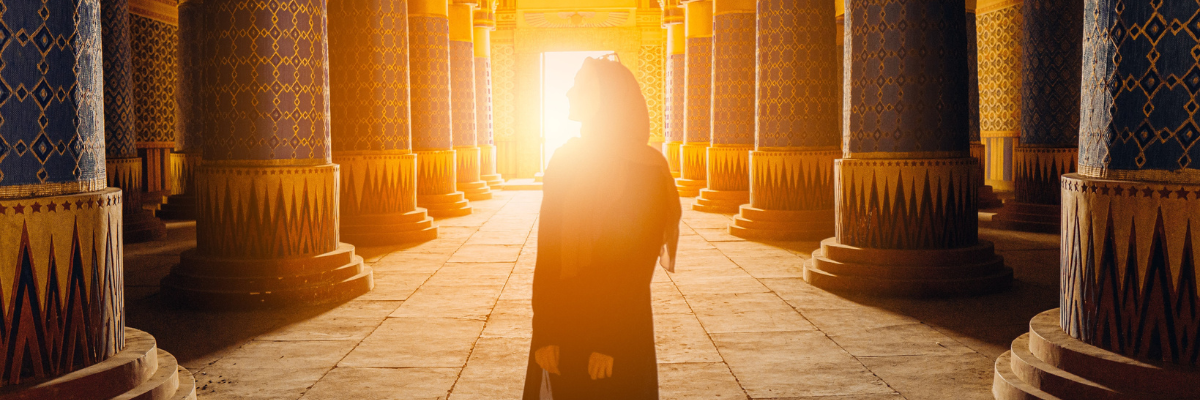 woman in sun ouzazate